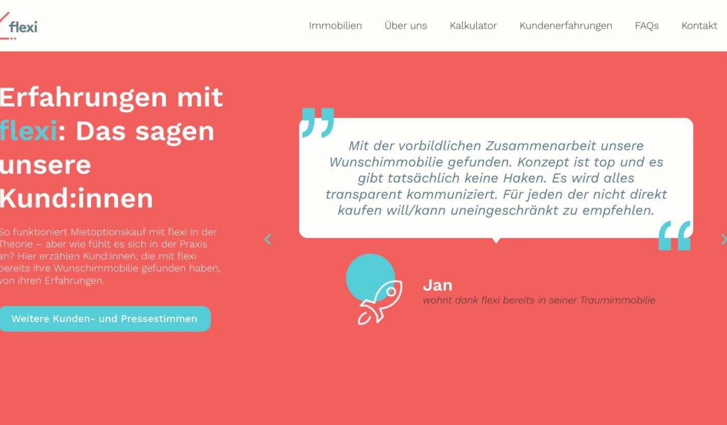 flexi-Website: Kundenstimmen-Slider auf Koralle mit Zitat eines Kunden